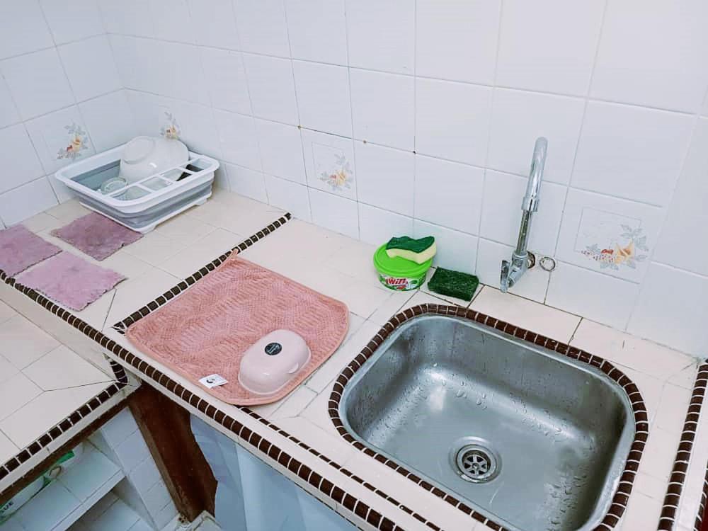 Jo-Rumah 3 Bedroom Apartment Jelutong Georgetown Penang Free Wifi Екстер'єр фото